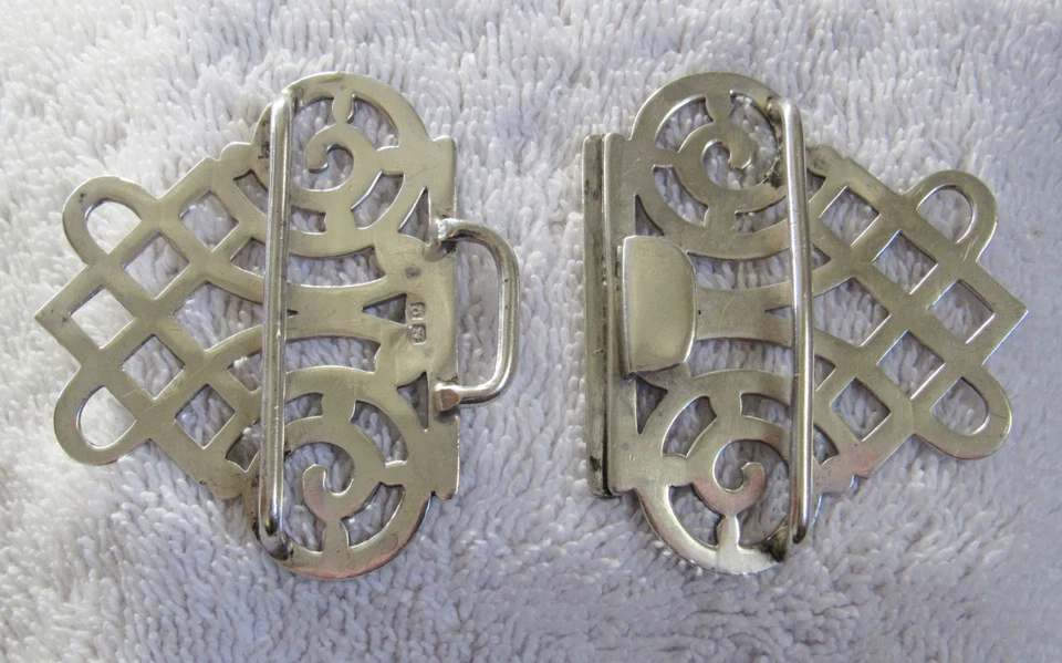 1890's British Hallmark Chester Sterling Silver Arts Crafts Period Belt Buckle - Image 4 of 4