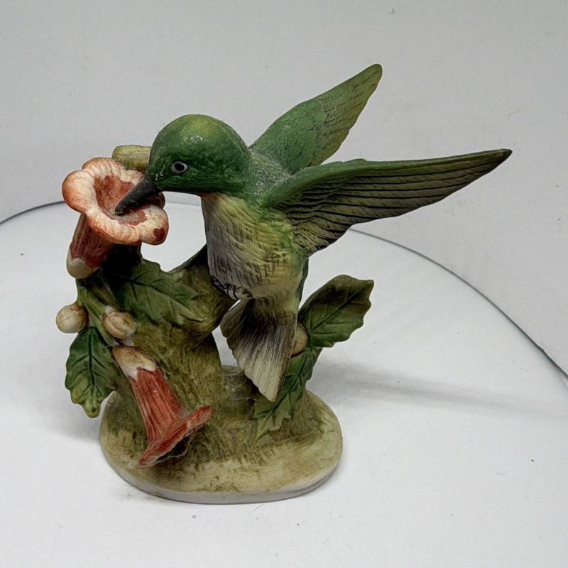 Lefton Hand Painted Porcelain Hummingbird Bird Figurine Handmade