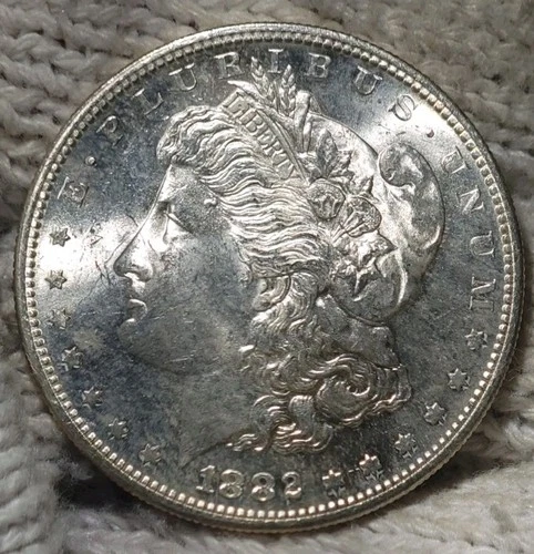 1882-s Morgan Silver Dollar Brilliant Uncirculated CARTWHEEL LUSTER