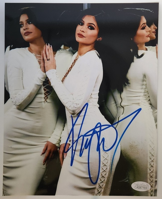 Kylie Jenner Signed 8x10 Authentic  Photo - Autograph with Tamper Proof JSA