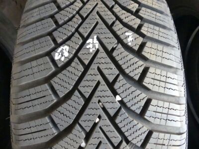 1 Winterreifen 205/55 R16 91T Sailun Ice Blazer Alpine+ DOT 2123 6,8-7,4mm