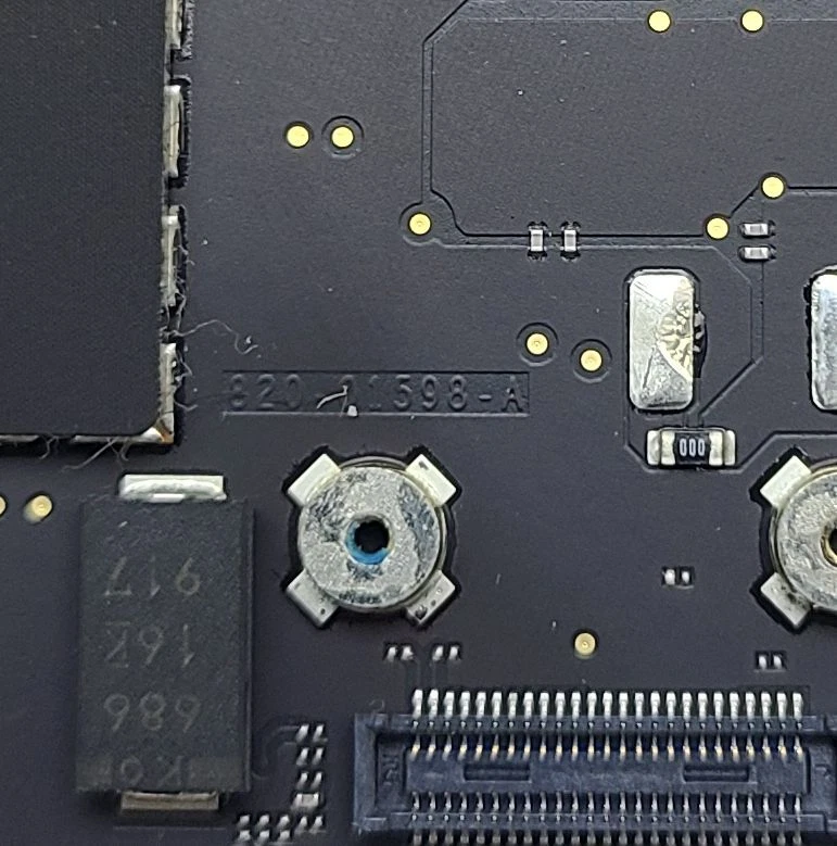 MacBook PRO A2159 2019 Logic Board 1.4GHz i5 8GB 128GB 820-01598-A  