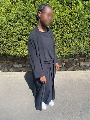 Elegantes 3-teiliges Set schwarz: Abaya, Kimono und weiter Schürzenrock, Komfort