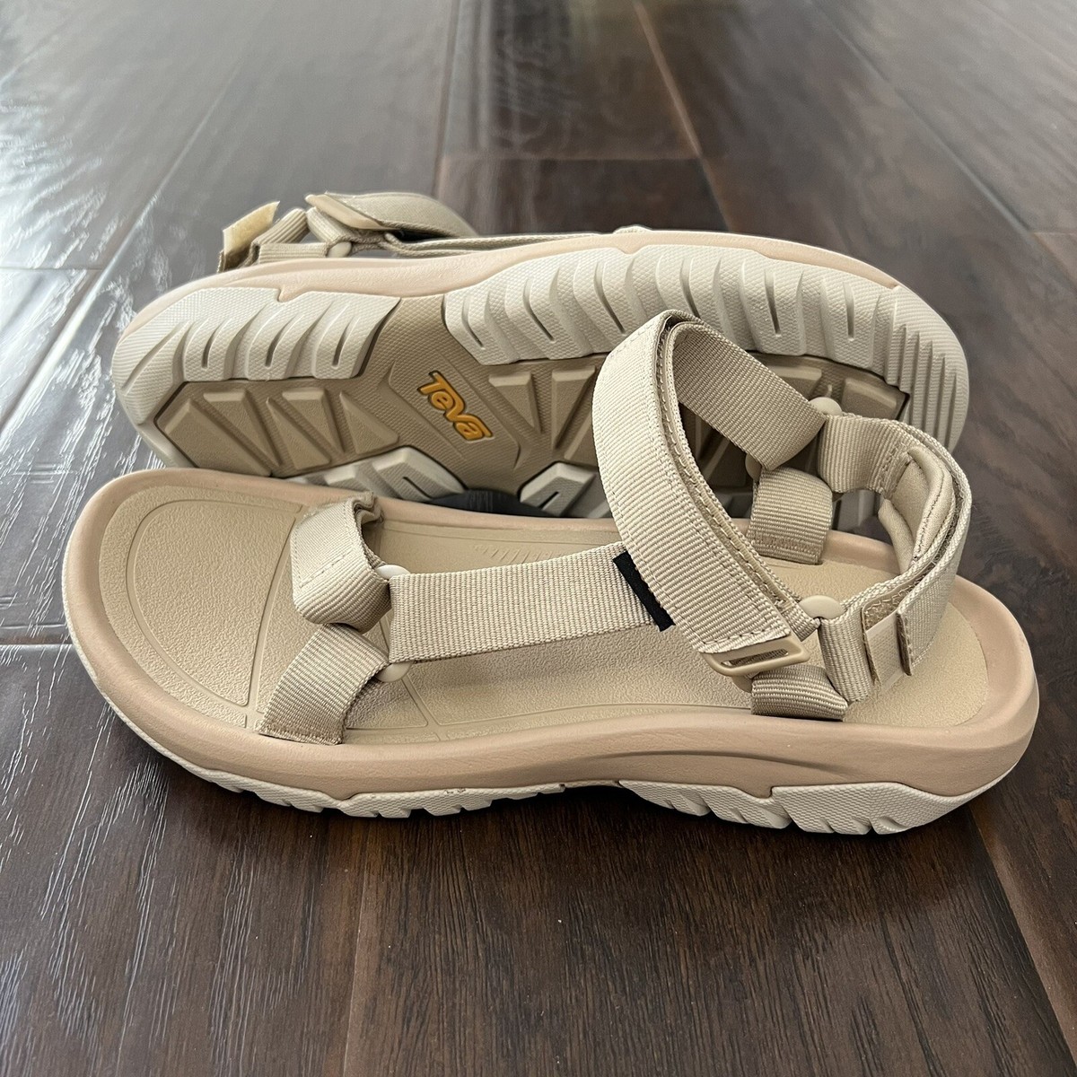 新品未使用　Teva HURRICANE XLT2 サイズ6 正規品 Women's Hurricane XLT2 Sandal | Teva®