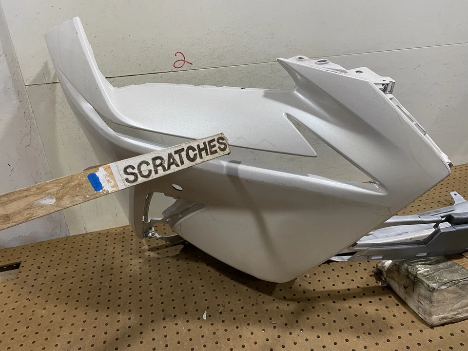 OEM 2018 2019 Lexus NX300/NX300H sin cubierta de parachoques delantero deportivo F Foto 3 de 4