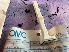 OMC 207963 CHOKE KNOB, Johnson, Evinrude