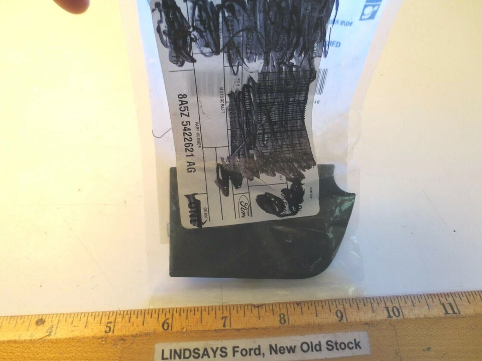 FORD 2015/2019 EXPLORER & TAURUS TAPA "ESCUTCHEON", BISEL DE MANGO, 8A5Z-5422621-AG Foto 3 de 3