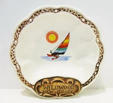 Vintage Treasure Craft Wildwood New Jersey Catamaran Sailboat Rainbow Ashtray
