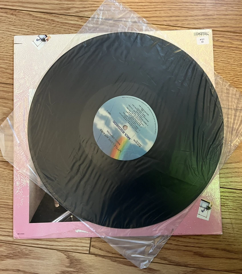 Nanci Griffith Little Love Affairs MCA-42102 Vinyl 1988 LP MCA Records - Image 3 of 4