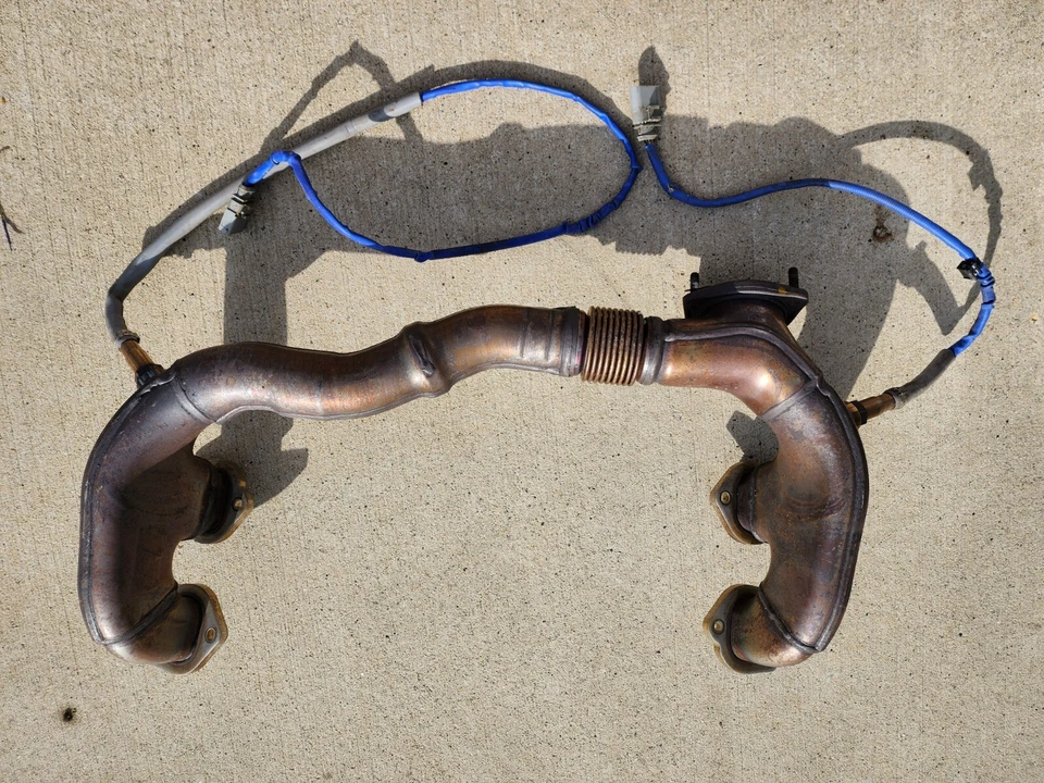 COLECTOR ESCAPE PORSCHE CAYMAN 718 BOYSEN 982251203C 9A260618301 9A260618200 Foto 2 de 4