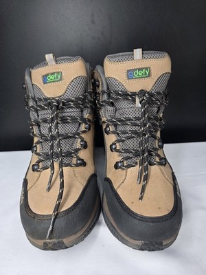 Defy Tan and Black Hiking Boots Defy the elements in the Challenger Mid GTX hiking shoe from  main image 3
