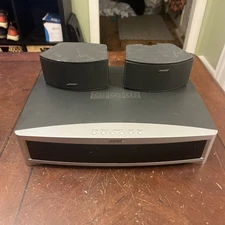 Bose Model AV 3-2-1II Media Center With Gem Speakers NO SUB OR REMOTE RS