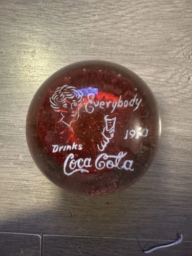 Coca-Cola Vintage Glass Paperweight Everybody Drinks Coca Cola 1910 Rare