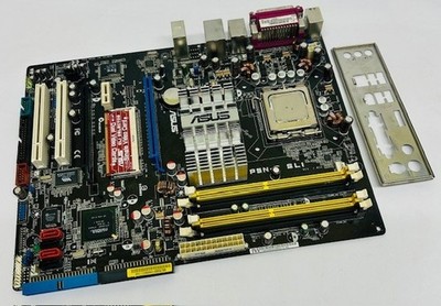 Asus P5N-E SLI REV. 1.01G Sockel 775 Mainboard, Intel Core 2 Quad CPU & I/O