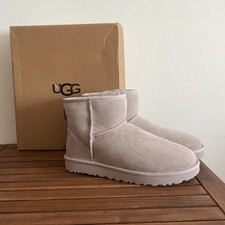 UGG Classic Mini II Boots Pale Smoke USA Women Size 11/UK 9/EU 42 Box Crushed 