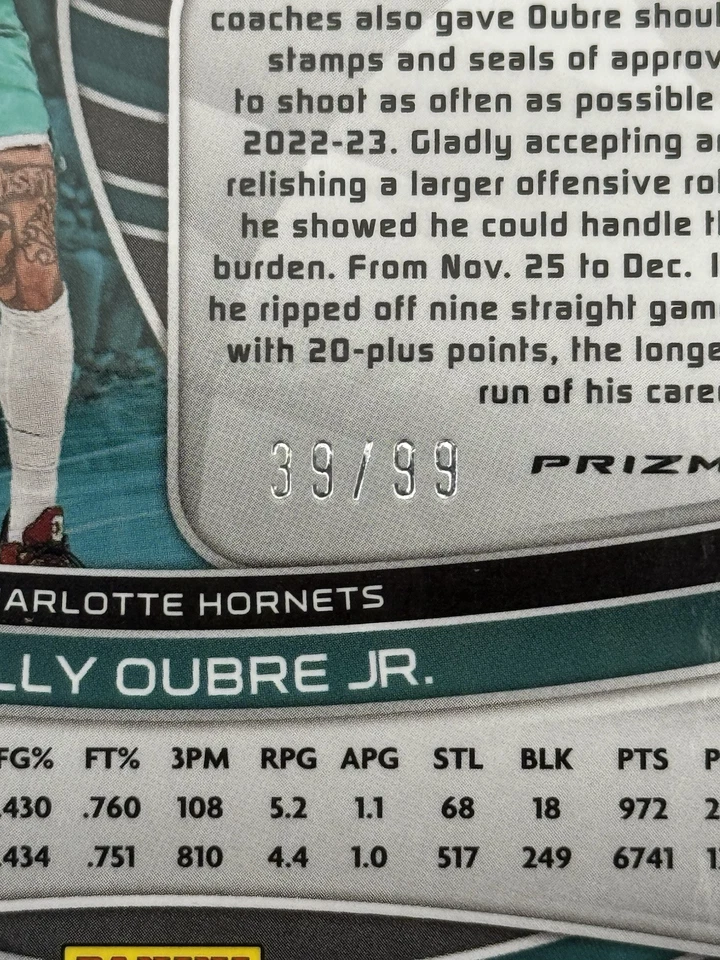 Kelly Oubre Jr. Interstellar Parallel /99 - 2022-23 Panini Spectra #42 Hornets - Image 3 of 4