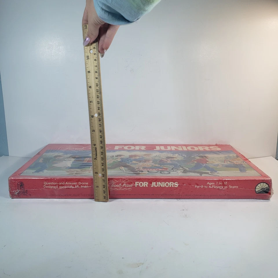 Vintage 1987 Trivial Pursuit For Juniors Party Game FACTORY SEALED Retro Kids - Image 4 of 4