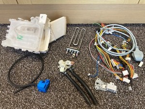 Zanussi ZWF81441W Washing Machine 8KG Spares Door Lock Inlet Valve Pressure Swit