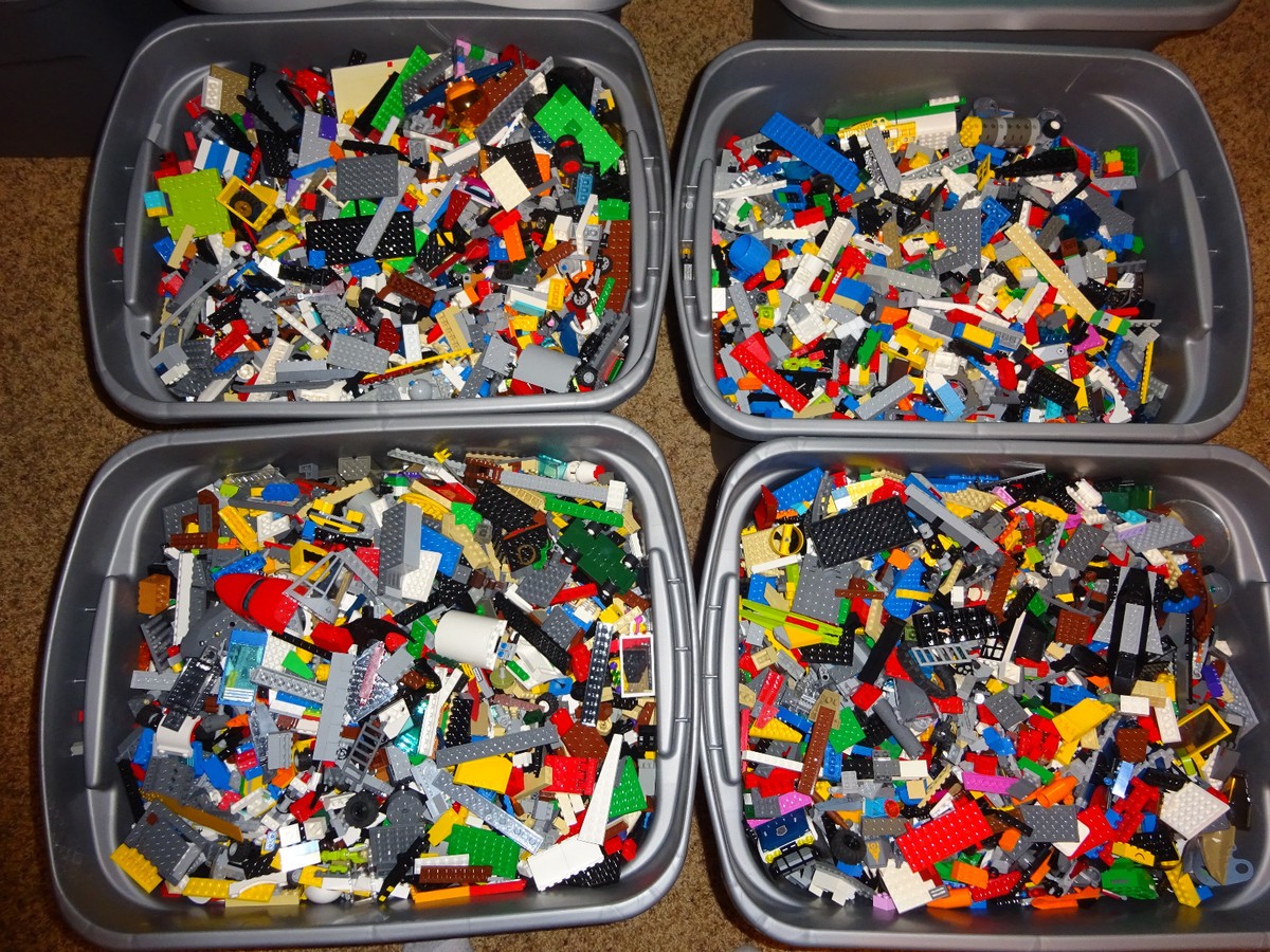 Bulk LEGO LOT six pound box of Bricks, parts, Pieces, Tires accessories  pounds
