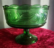E O BRODY CO Pressed Glass Compote Emerald Green Candy Dish Vintage