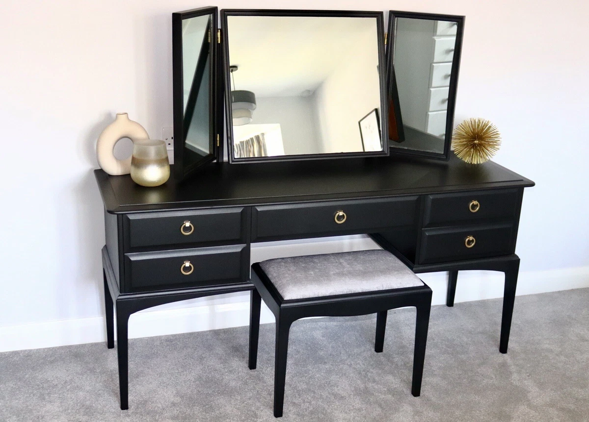 Stag Minstrel 5 Drawer Dressing Table Matching Stool Triple Mirrors
