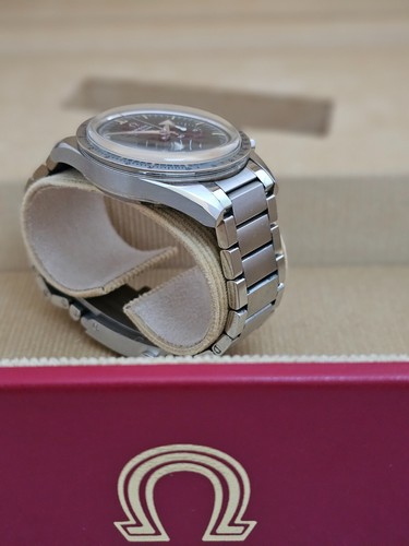 OMEGA Speedmaster 60th anniversary Trilogy 1957 Watch - 311.10.39.30.01.001 - Picture 5 of 22