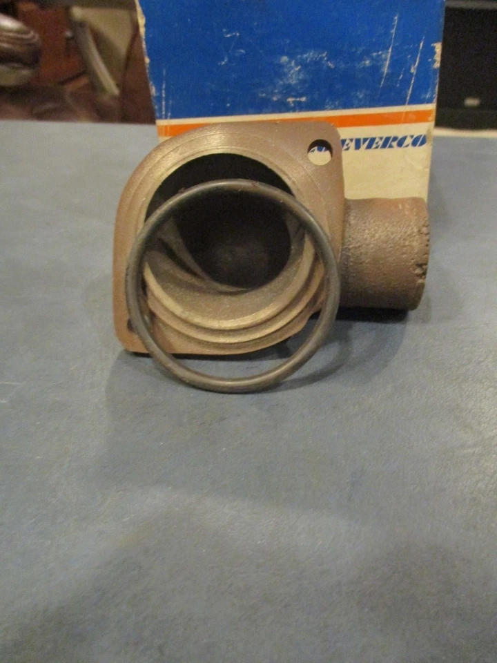 VW, AUDI, WATER OUTLET, RABBIT, SCIROCCO. JETTA, FOX, 75-84 - Image 3 of 3