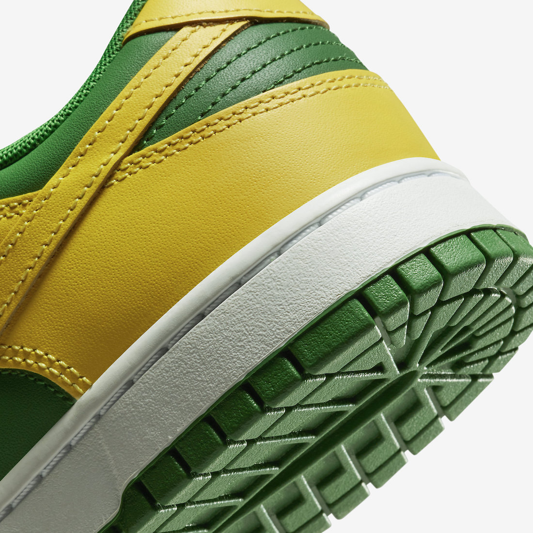 【NIKE】Dunk Low ‘Reverse Brazil’★大人気★ DV0833-300 Nike Dunk Low Reverse Brazil - Men 10.5 #DV0833-300 Brand