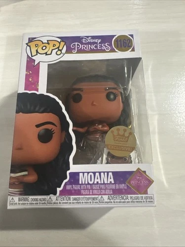 Funko Pop! Disney Princess #1162 Moana Gold W/ Pin Funko Exclusive