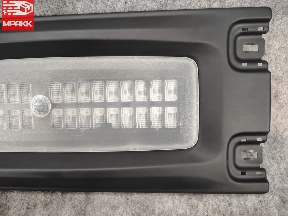 Ram Promaster 1500 2500 3500 2019-2023 domo lámpara de carga luz OEM 7KY06LXHAA Foto 3 de 4