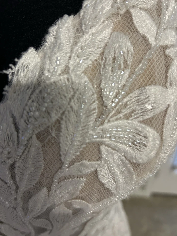 Vestido de novia de encaje marfil Allure sin etiquetas forro nude talla 12 G2U Foto 3 de 4