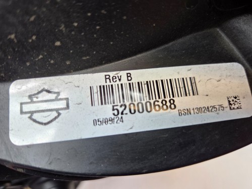 2018 Up Harley Davidson FXSB Breakout Solo Seat Used 52000688 - Picture 13 of 19