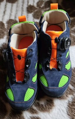 Orthesenschuhe Größe 30, Schnellverschluss, Neuwertig