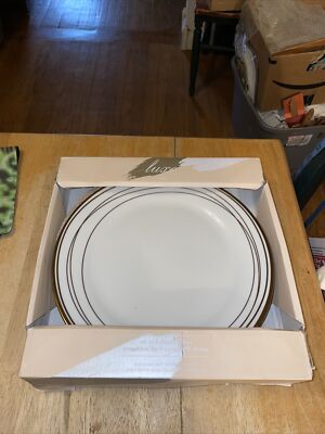 Set of CIROA LUXE GOLD SWIRL Dinner Plates NIB 10 1/2