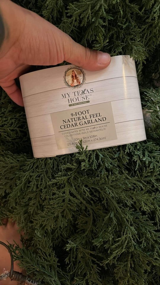 My Texas House GARLAND Unlit 9 FT Artificial Natural Feel Cedar