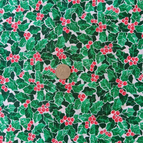 RJR Fashion Fabrics Green Holly Christmas Dozen Cotton Fabric 1.5yd x 45" - Picture 2 of 6