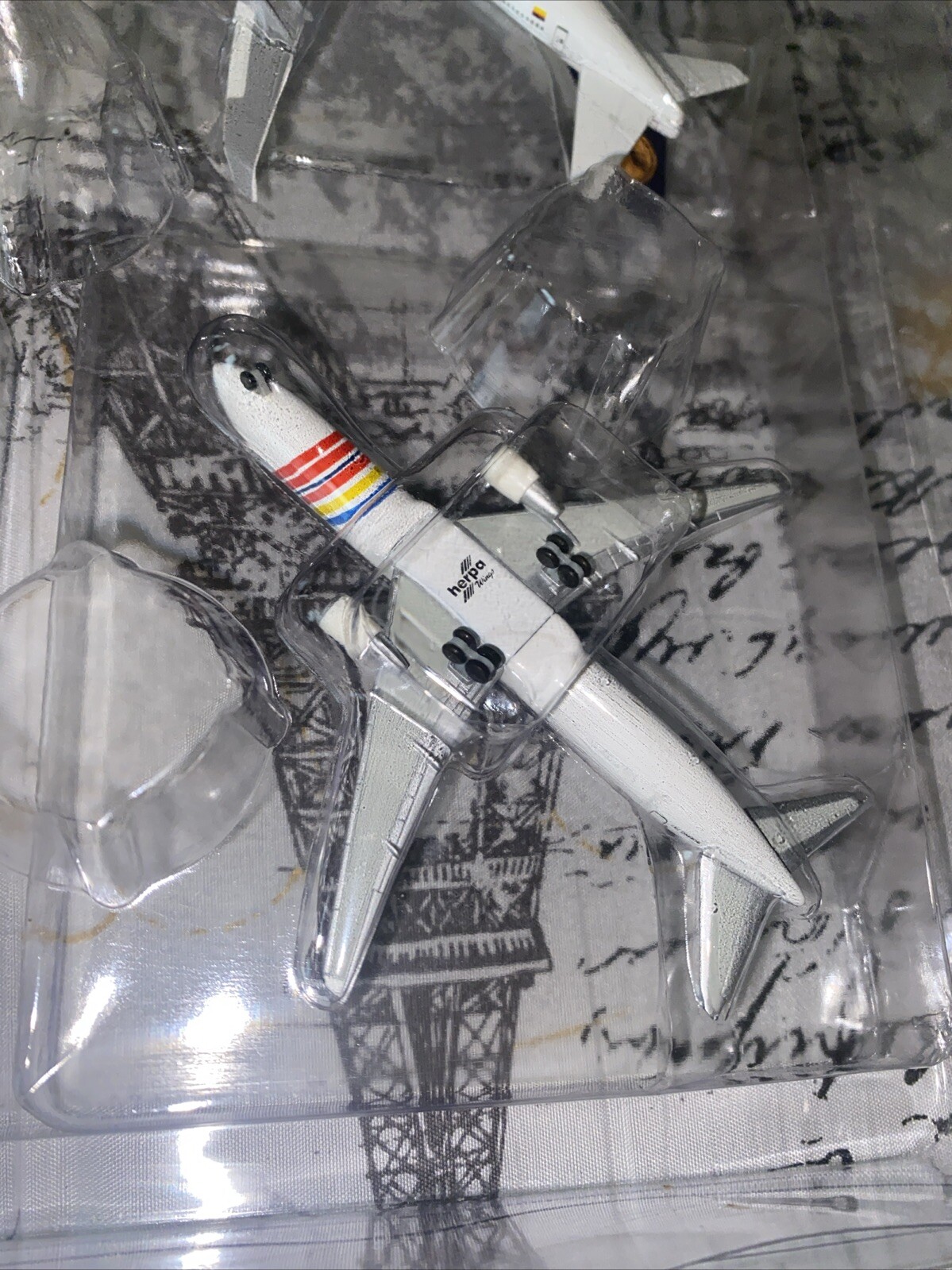Picture 9 of 10