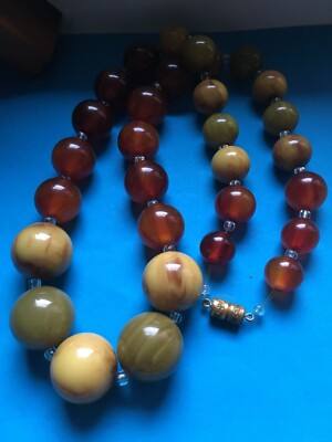 Lot De 2 Colliers Perles Oblongues En Bakélite Rouge - Style Bohème Vintage - Occasion Bon état
