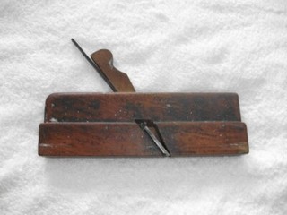 Vintage Carpenters wooden rebate plane