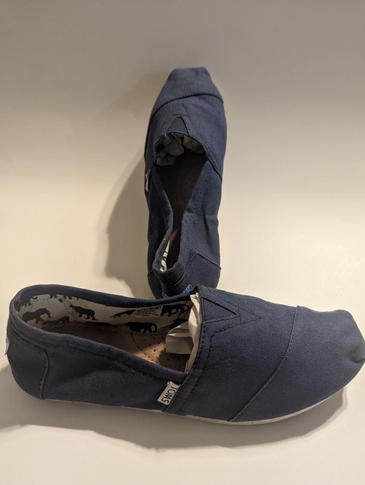 Toms Classic Canvas Slip-on Shoes Size Wide Women's Cotton Flats