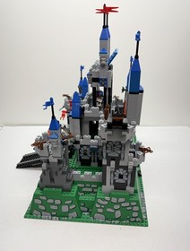 10176 Lego Knight's Kingdom Royal Castle, Complete w/ Box, Instructions, 2006