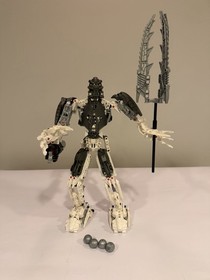 LEGO Bionicle 8699 TAKANUVA Titan - 100% COMPLETE w/ ORIGINAL BOX & Manual