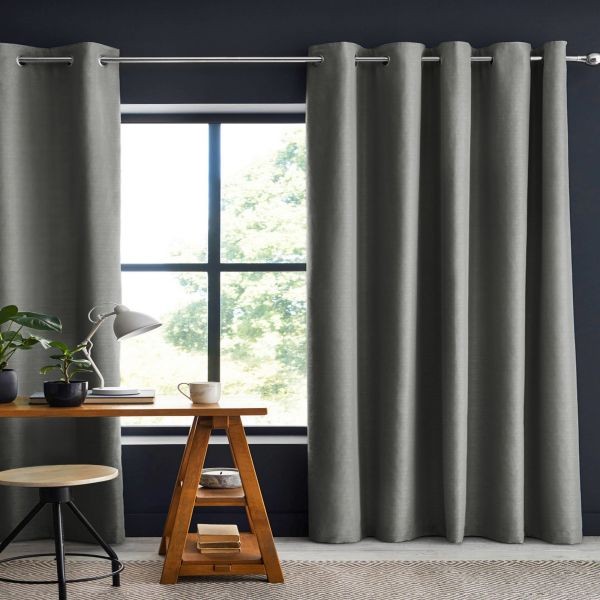 Rideau occultant 140x280 cm anthracite en polyester lourd pour habiller vos fenêtres