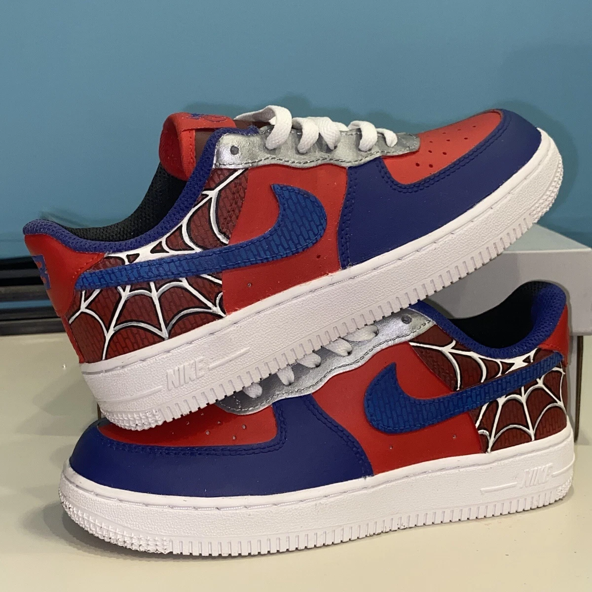 Marvel themed hotsell shoes
