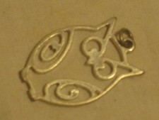 ornate metal owl pendant charm fashion jewelry wise bird