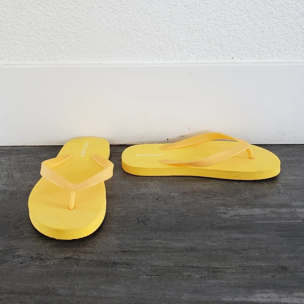 Yellow sandals old navy clearance