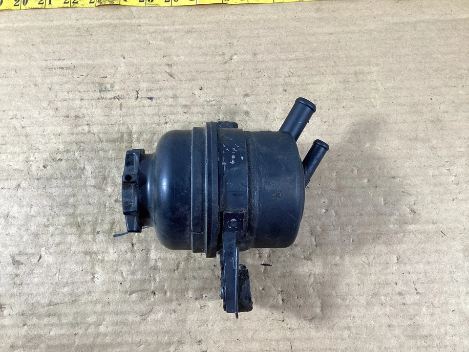 2008 - 2013 BMW M3 E92 E93 POWER STEERING FLUID RESERVOIR TANK 6768094 OEM . - Image 4 of 4