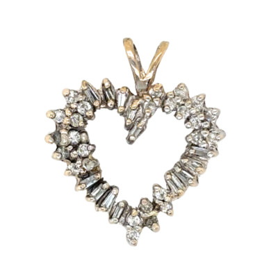 10k Gelbgold 1/2ctw Diamant Herz Anhänger 1,7g