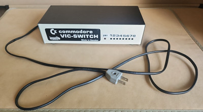 Ultra Rare Vintage Handic VIC-SWITCH for Commodore VIC-20 & C64 - Powers on