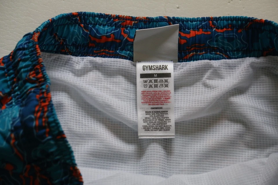 stylische Herren Badeshorts von Gymshark Badehose Gr. M NEU - Bild 3 von 4